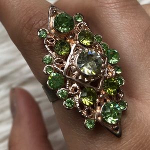 Green rhinestone Ring